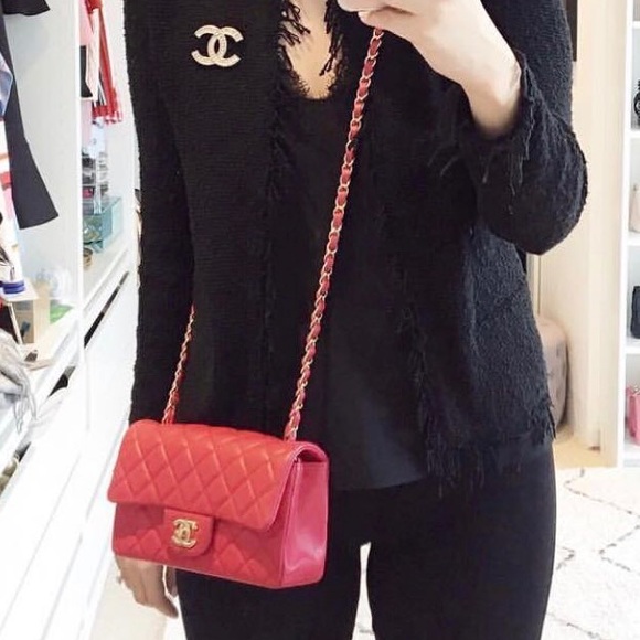 Authentic Chanel rectangle mini in dark pink - Picture 2 of 8
